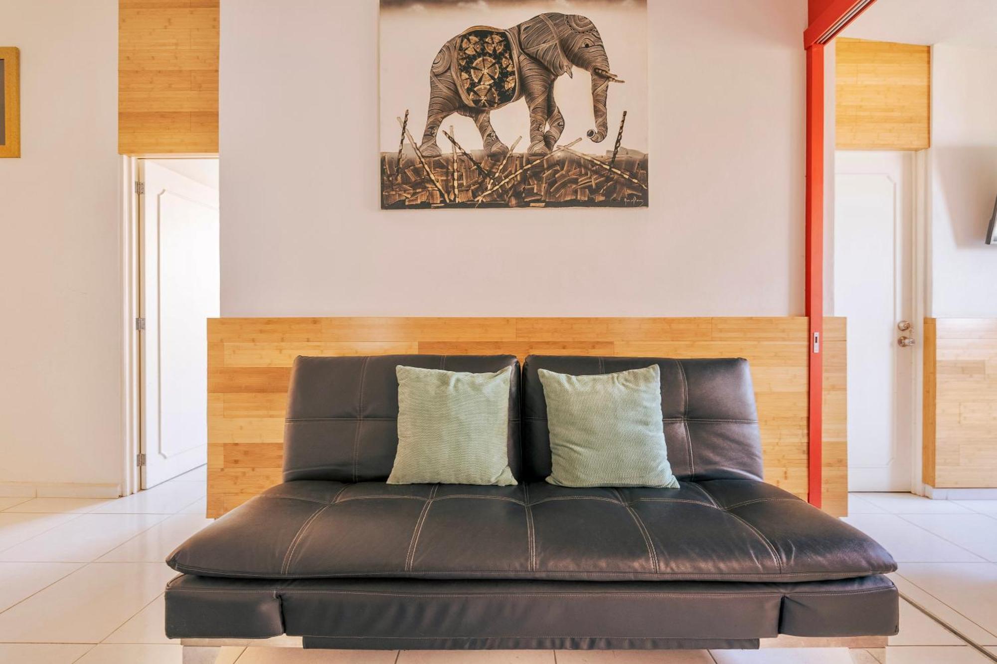 Loft Arte Y Diseno Alberca Climatizada, Amenidades Y Lujo, Terraza Privada Con Asador De Carbon, Cuernavaca Somos Los Unicos Que Te Ofrecemos Para Tu Uso Personal Y Exclusivo 2 Jacuzzis Con Agua Caliente Y Sistema De Hidromasaje Tipo Spa Luaran gambar